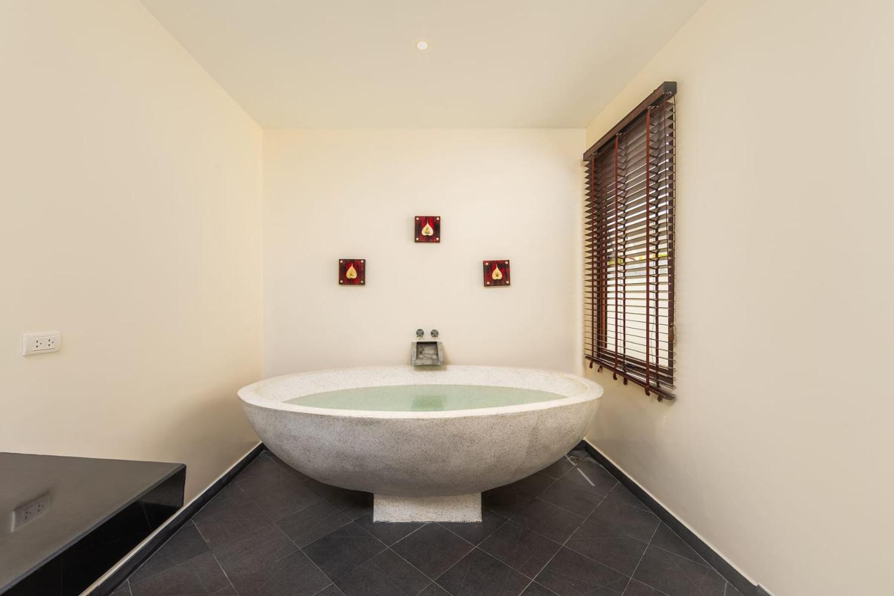 Villa Iorangi| 3 Bedroom Private Pool Residence In Rawai Beach Exterior photo